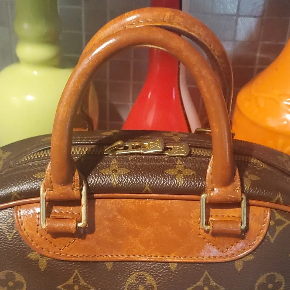 Louis Vuitton Trouville Bag with COA